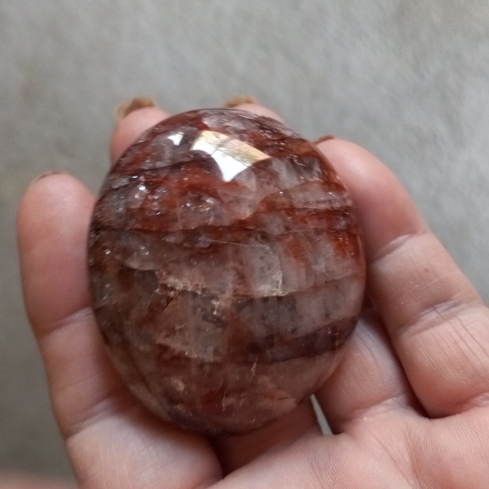Fire Quartz Palmstone.